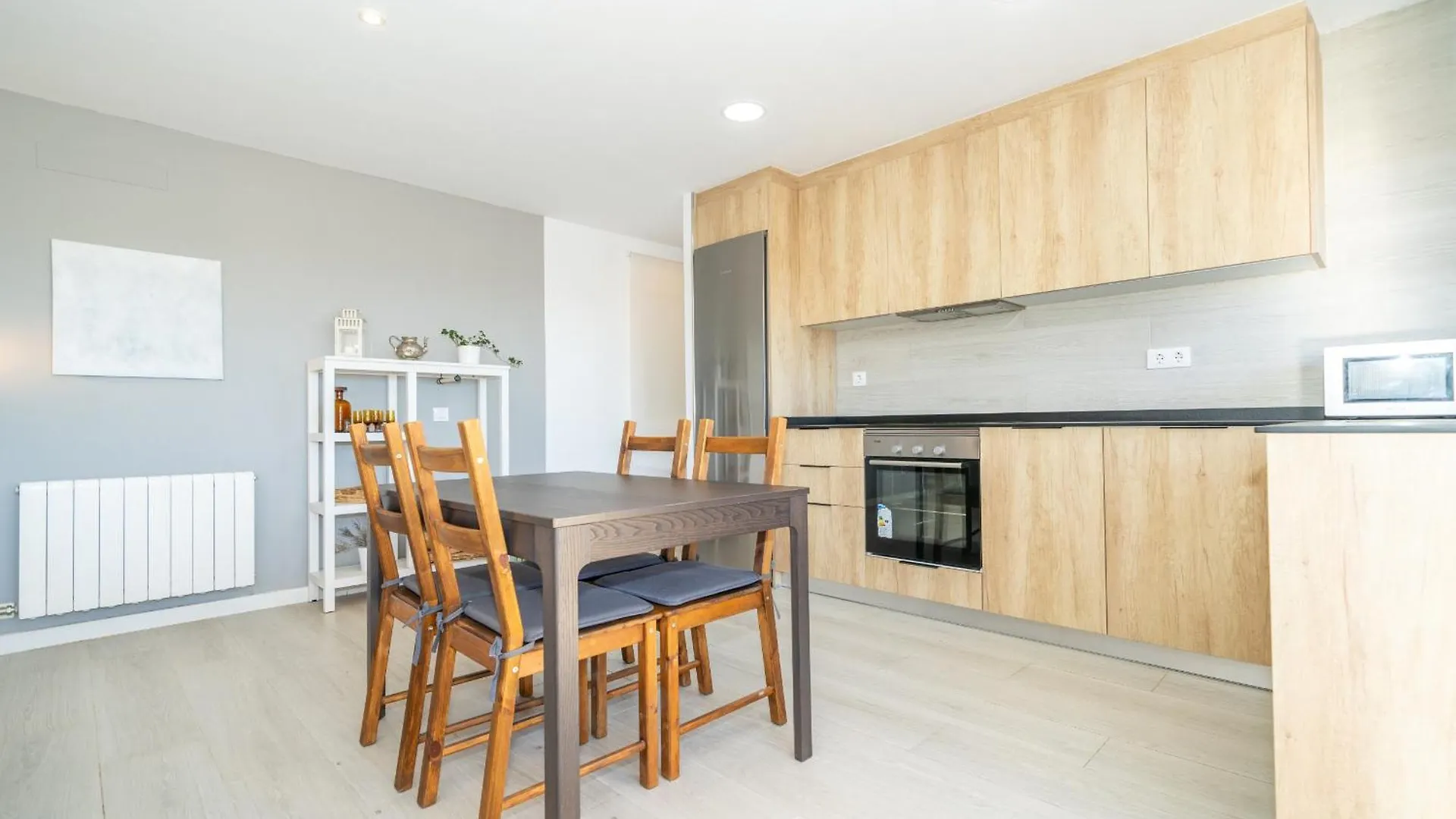 Apartment Homeholidaysrentals Oportunity - Costa Barcelona Pineda de Mar Spain
