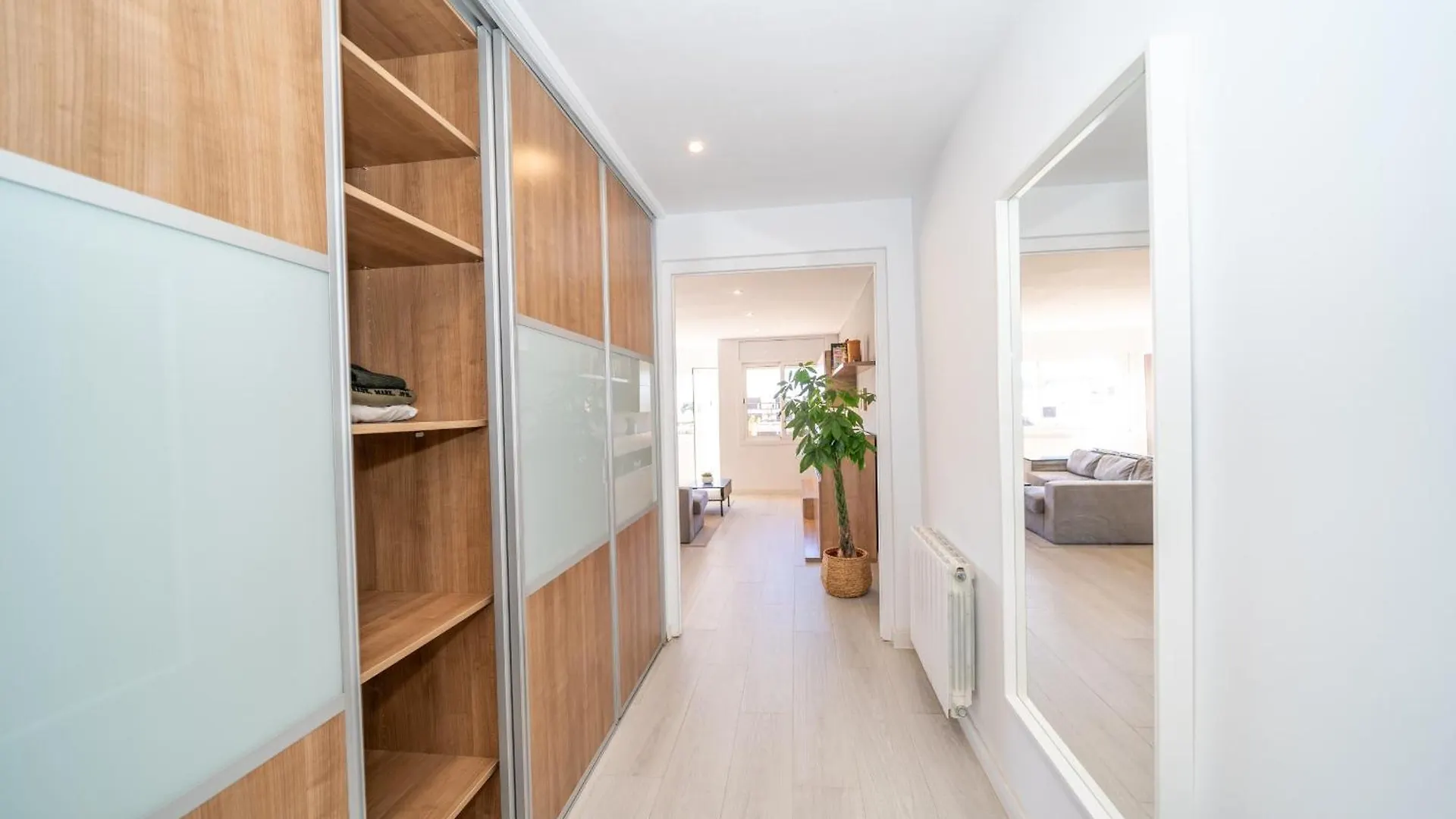Homeholidaysrentals Oportunity - Costa Barcelona Pineda de Mar Spain