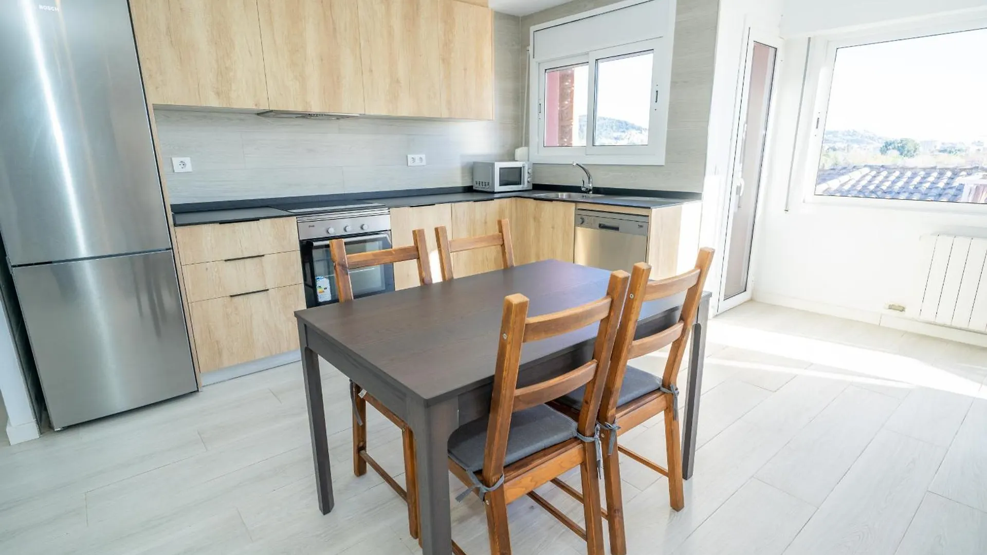 Homeholidaysrentals Oportunity - Costa Barcelona Pineda de Mar
